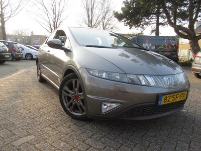 Honda Civic 1.8 Executive NW Gr. Beurt+Remmen+APK GARANTIE!