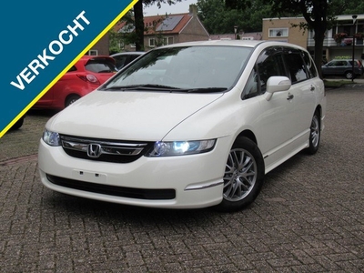 Honda ODYSSEY Absolute R 2.4 V-TEC 4WD SPORT MPV EXCLUSIEF!