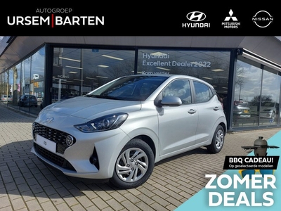 Hyundai i10 1.0 Premium Direct uit voorraad leverbaar !