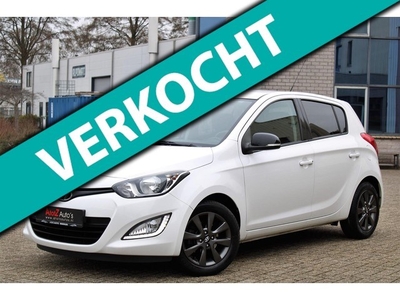 Hyundai I20 1.2i FIFA EDITION l AIRCO l LED l PDC l LMV