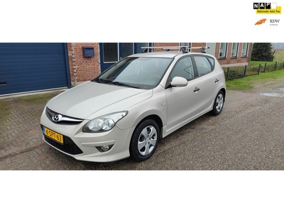 Hyundai I30 apk t/m 21-02-2025 1.6 CRDi i-Drive Cool