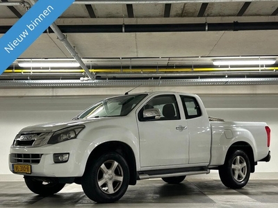 Isuzu D-MAX 2.5 extended Cab LS - Automaat - MARGE! - 4x4 -