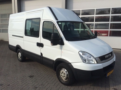 Iveco Daily / 35S14SV / Dubbele Cabine (bj 2011)