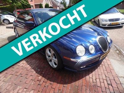 Jaguar S-type 3.0 V6,leder,lmv's,custom uitlaat systeem!