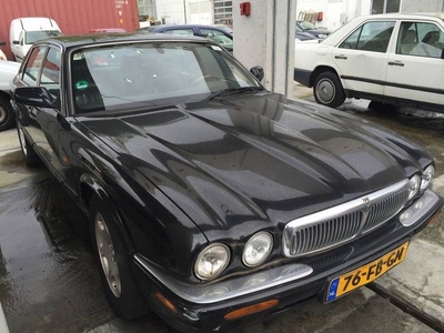 Jaguar Sovereign 4.0 V8 Aut. (2000)