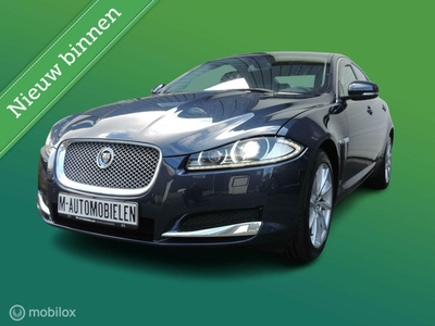 Jaguar XF 2.2D S AUT. Van eerste eig. slechts 35dkm!NIEUW!!