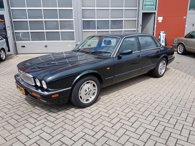 Jaguar XJ 3.2 Executive Schuifdak! (bj 1996, automaat)