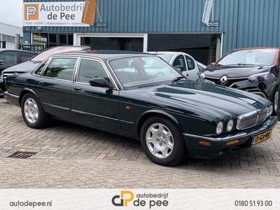 Jaguar XJ 4.0 V8 Sovereign Automaat