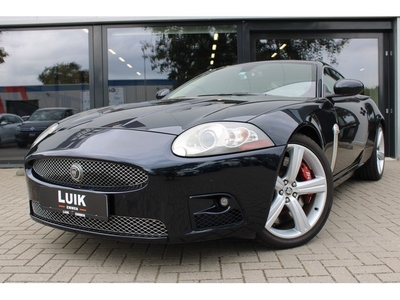 Jaguar XKR 4.2 V8 Coupé YOUNGTIMER + LEDER + BOWERS &