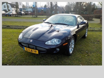 Jaguar XKR Jaguar xkr coupe Youngtimer