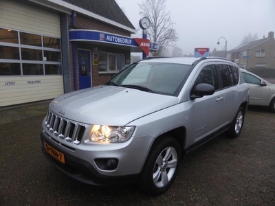 Jeep Compass 2.0 Sport Auto in zeer nette staat.