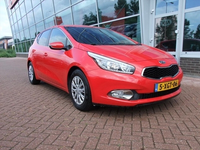 KIA Cee D 1.6 GDI 135 PK BusinessLine Trekhaak!