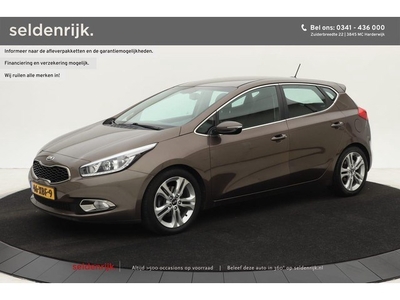 Kia cee'd 1.6 GDI Plus Pack Navigatie Climate control