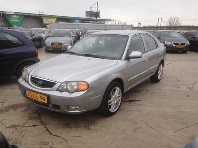 Kia Shuma 1.6 (2003)