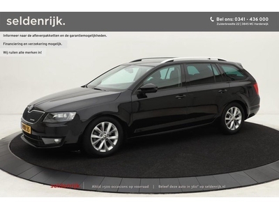 Škoda Octavia Combi 1.6 TDI Business Xenon Navigatie