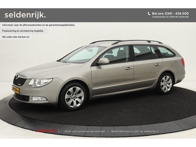 Škoda Superb 1.6 TDI Comfort Business Combi Navigatie