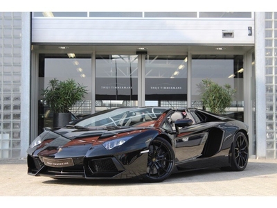 Lamborghini Aventador Roadster LP700-4 6.5 V12 (bj 2014)