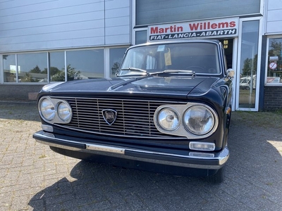 Lancia Fulvia berlina serie 2 5-versnellingen (bj 1972)