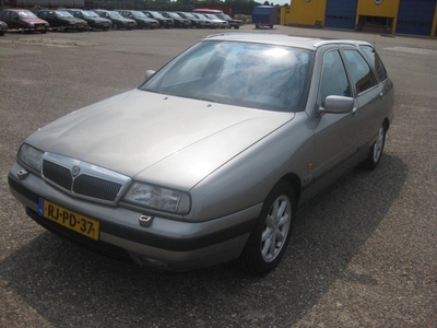 Lancia Kappa SW 2.4 Tds LS . (bj 1997)