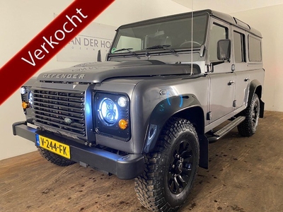 Land Rover Defender 2.2 D SW 110 Black Design Edition, EX