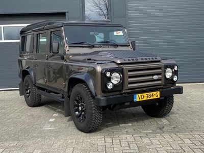 Land Rover Defender 2.2 D SW 110