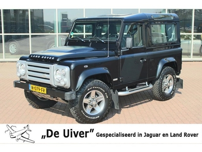 Land Rover Defender 2.4 TD 90 SW SVX 60th Anniversary „De