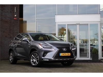 Lexus NX 300h Executive Line AWD, BTW, Panorama, Leder