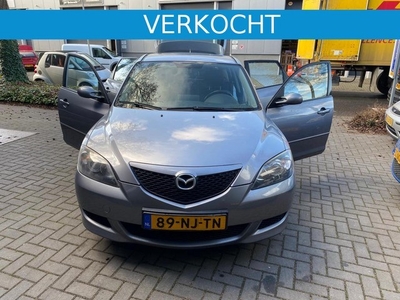 Mazda 3 Sport 1.6 Touring Rijdt en schakelt perfect