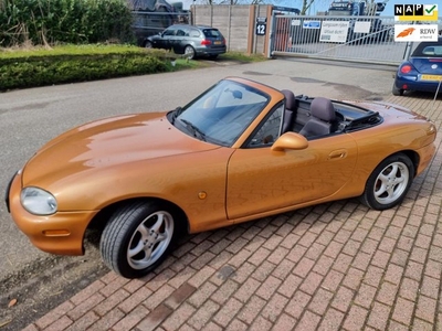 Mazda MX-5 1.6i