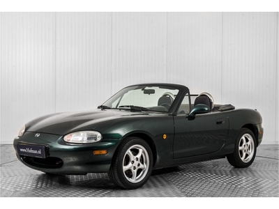 Mazda MX-5 MX-5 1.6i (bj 1999)