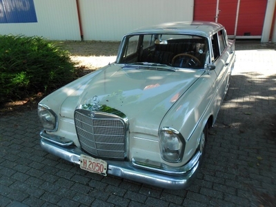 Mercedes 300 SE / W112 van 1963