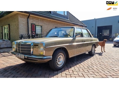 Mercedes-Benz 200-280 (W115) 240 D 3.0