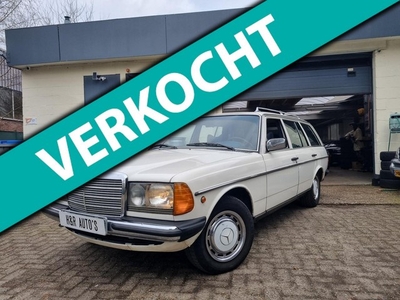 Mercedes-Benz 200-280 (W123) Combi 240 TD, geheel