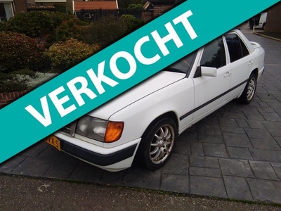 Mercedes-Benz 200-500 (W124) 300 D