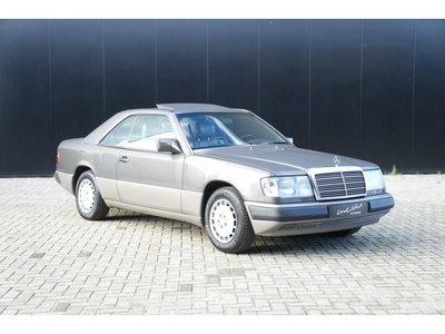 Mercedes-Benz 230 CE automaat