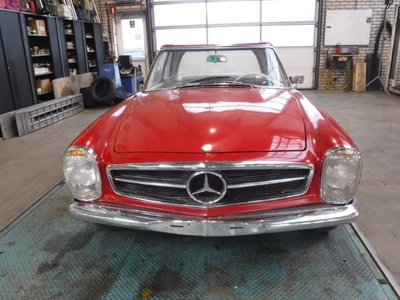 Mercedes Benz 230SL 1964 Pagode