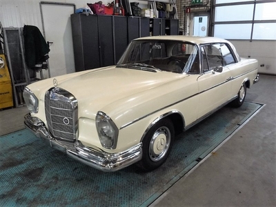 Mercedes Benz 300SE Coupe 1967