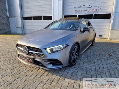 Mercedes-Benz A-klasse 180 d Business Solution AMG Night