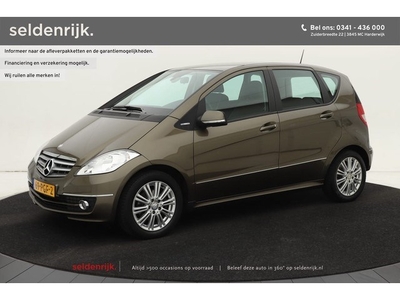 Mercedes-Benz A-Klasse 180 Elegance 5-deurs Navigatie