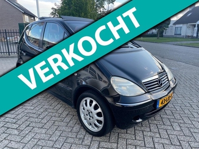 Mercedes-Benz A-klasse 190 Elegance Automaat/Airco/Pano!