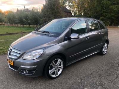 Mercedes-Benz B-klasse B 180 BlueEFFICIENCY !NAVI!