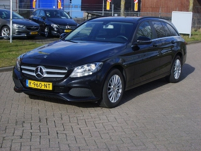 Mercedes-Benz C-Klasse Estate 200 CDI Premium Plus Automaat