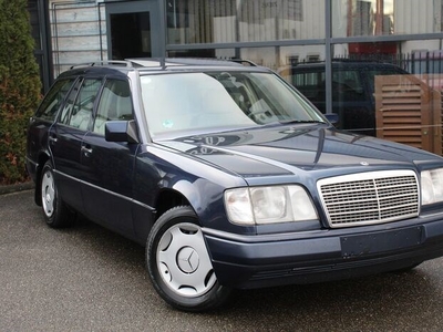 Mercedes-Benz - E-Klasse 200 TE - 1995