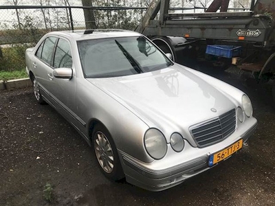 Mercedes-Benz E-Klasse E320 Cdi (bj 2000, automaat)