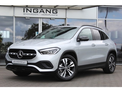 Mercedes-Benz GLA 180 Progressive 360 camera Wegkl.