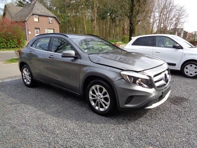 Mercedes-Benz GLA-klasse 180 CDI Urban Navi Camera PDC 2015