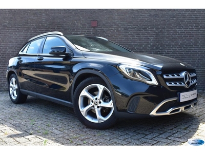 Mercedes-Benz GLA-klasse 180 Business Solution AMG