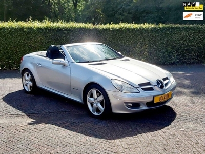 Mercedes-Benz SLK-klasse 200 CarbonLOOK Edition