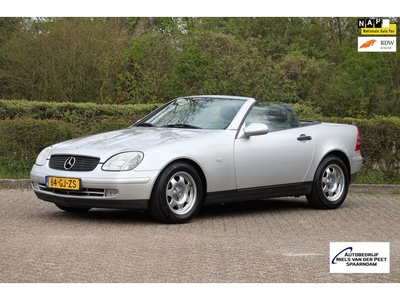 Mercedes-Benz SLK-klasse 200 Roadster / zwart leder