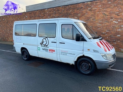 Mercedes-Benz Sprinter 211 CDI - DOUBLE CAB - 4 SEATS